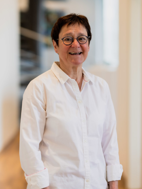 Frau Dr. Med. Birgit Weber-fehr Und Dr. Med. Annette Mayer-wegelin Dr. med. Christa Herzog | Dr. B. Weber-Fehr, Dr. A. Mayer-Wegelin und H